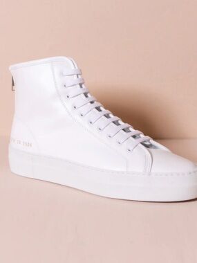Women’s Common Projects Tournament High-Top Leather Sneakers - Size 39